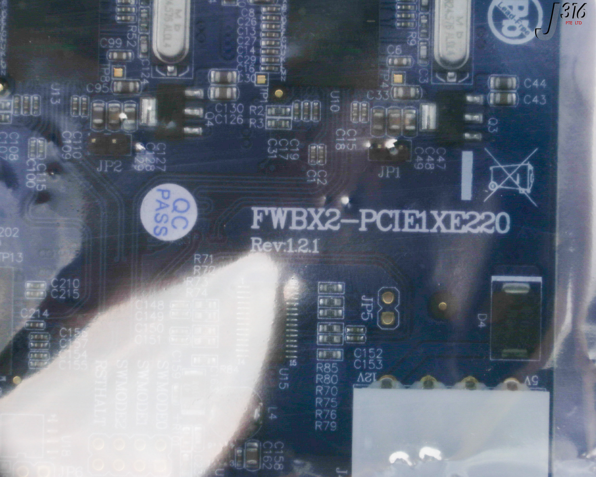 pri  31558 DELOCK PCB, DUAL CHANNEL 4-PORT PCI EXPRESS (NEW) FWBX2